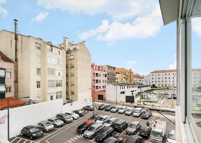 Whome | Luxury Duplex Prime Location Great For Families Lissabon, Portugal