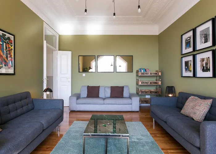 Rato By Central Hill Apartments Lisbona, Portogallo