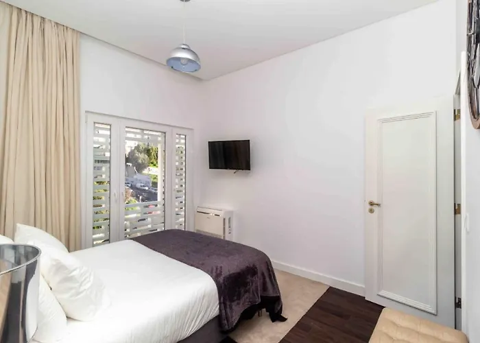 Apartamento Olá Lisbon - Panoramic luxury Graça III, Portugal