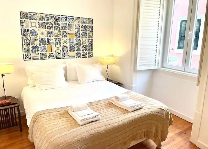 Bright And Spacious Three Bedroom Apt In The Heart Of Lisbon, Portugal