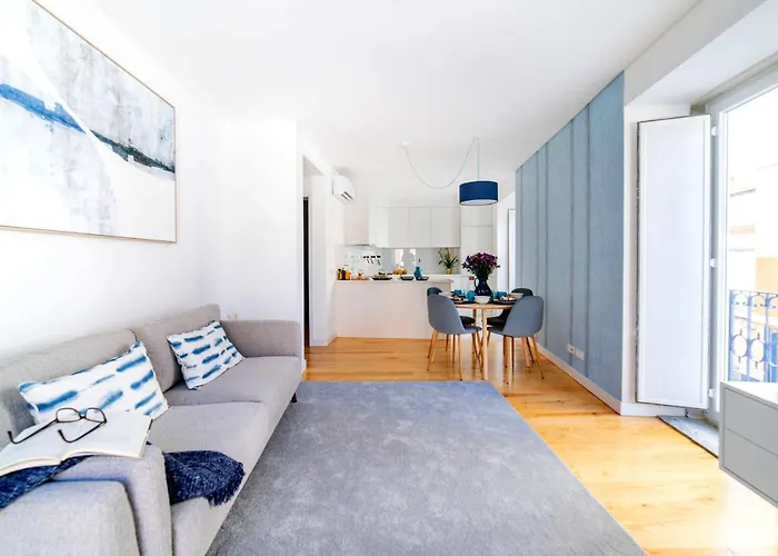 Blue By The River 1 - Elegant Two-Bedroom In Santos Lisboa, Portugal