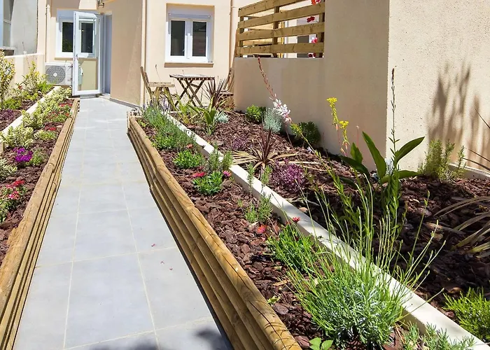 Designer Flats In Lapa By Lovelystay Lisboa, Portugal