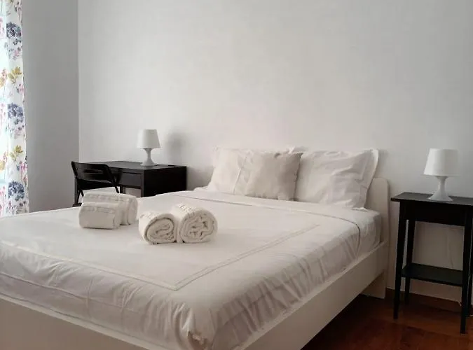 Low Cost Desterro Apartments Lisbona, Portogallo