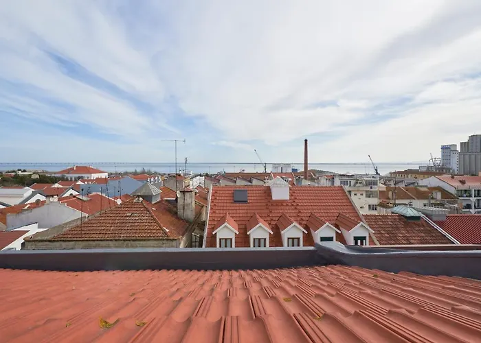 Bright Apt W Balcony, Ac, Parking, By Timecooler Lisboa, Portugal