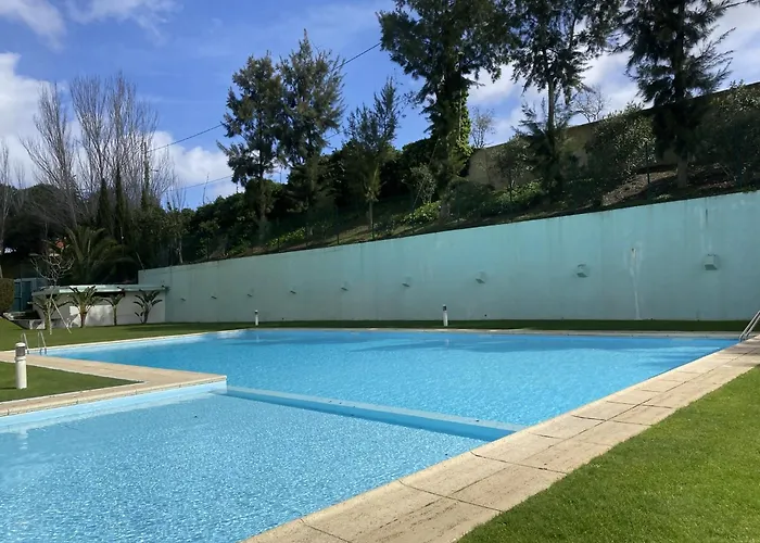 Lisboa Apart T3 Com Piscina Tenis Ginasio, Portugal