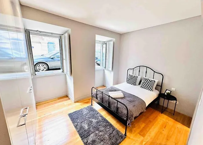 Lisbon Marques De Pombal Top Flat Great Locations City Center B, Portugal
