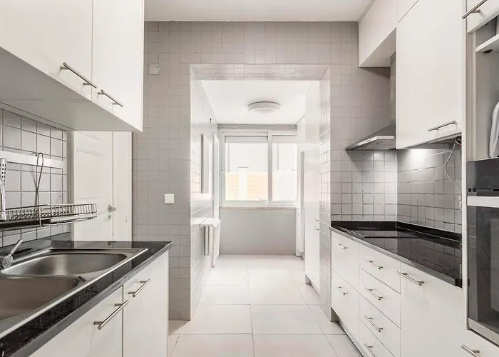 Saldanha L Iconic Stay Climate Comfort 1 Min To Metro, Near Coworks And Eduardo VII Park Lisboa, Portugal