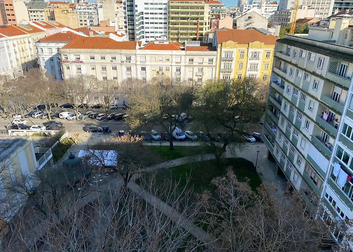 Casa Encantada - Poeta Lisboa, Portugal
