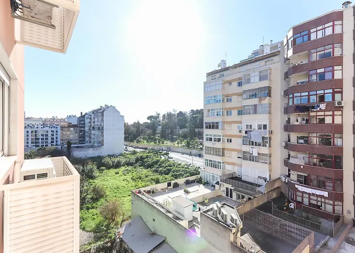 Laranjeiras Design By Homing Apartamento Lisboa, Portugal