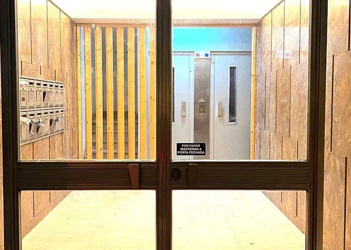 Apartamento Sociedade Farmaceutica Lisboa, Portugal