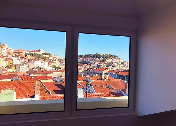 20 Top - Central Lisbon Panoramic View Apartment, Portogallo