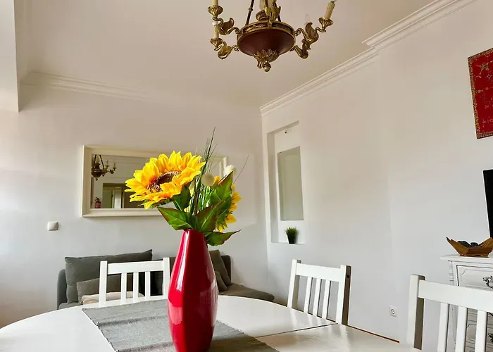 2 Bedroom, 2 Bathroom With Terrasse - Palma Residence Lisboa, Portugal