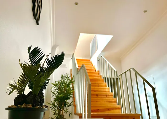 With Terrasse - 3 Bedroom, 3 Bathroom Triplex Lisbona, Portogallo