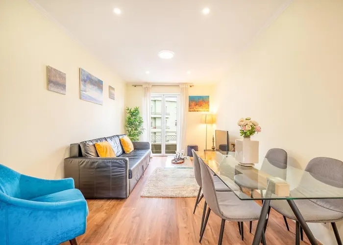 Guestready - Happy Home In Santa Cruz Lisboa, Portugal