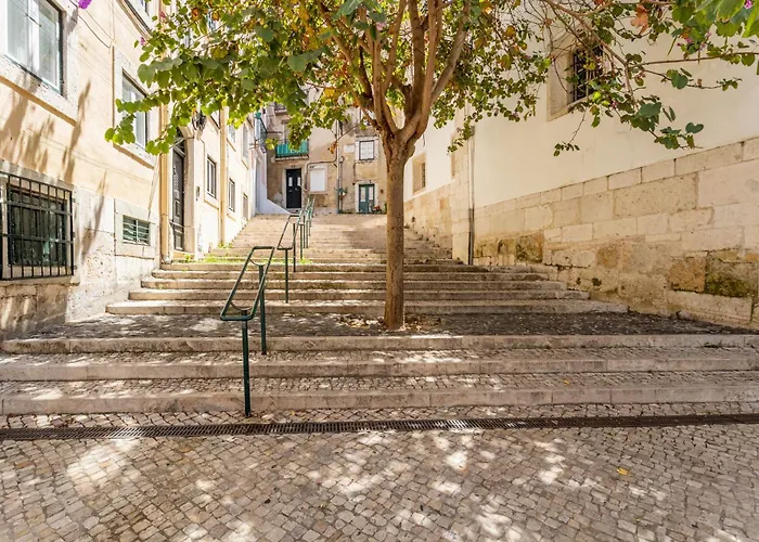 Gralhas Suites Lissabon, Portugal