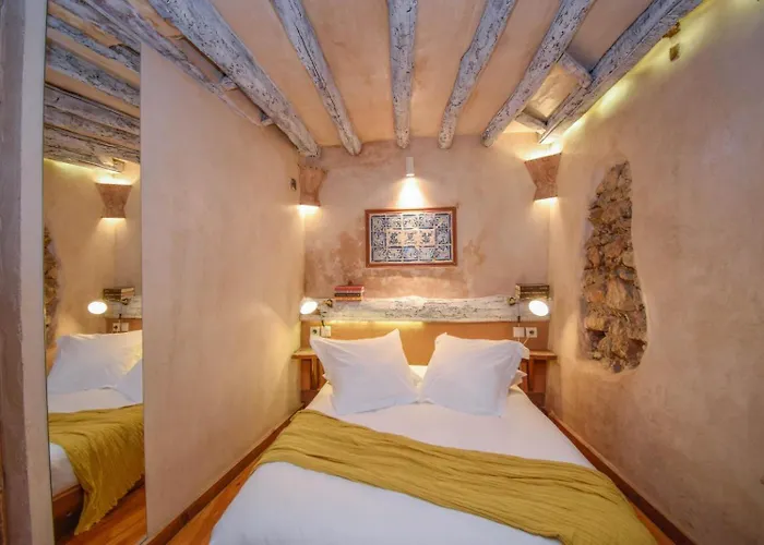 Alfama Charming And Rustic Apartment Lisbon, Portugal