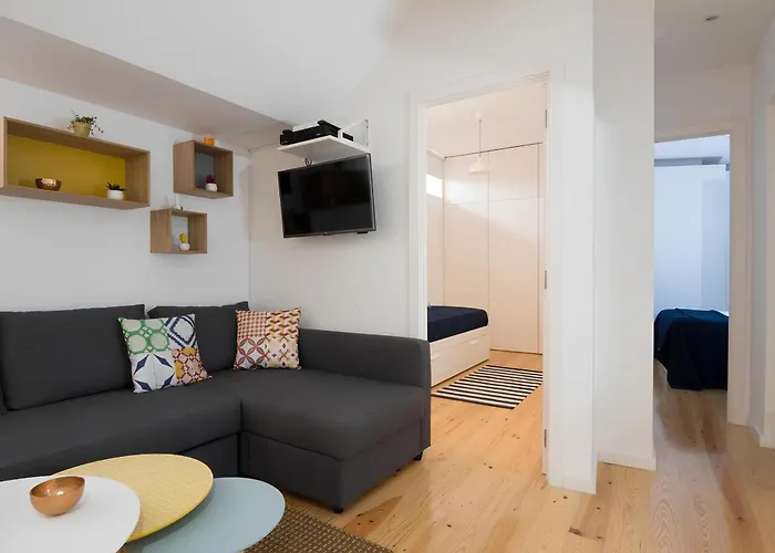 Apartamento Casa Do Castelo 1- Work Or Relax In The Historic Heart Of Lisbon!, Portugal