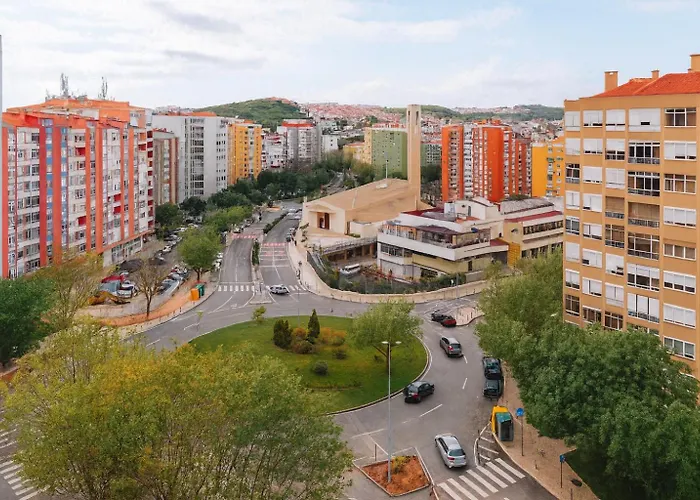 Staysanto In Alfornelos Lisboa, Portugal