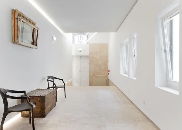 Lsa Ascensor Da Bica By Numa Apartment Lisbon, Portugal