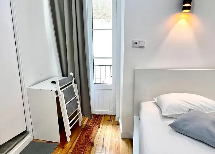 Apartamento Bernardim Ribeiro - 2ª Andar Lisboa, Portugal