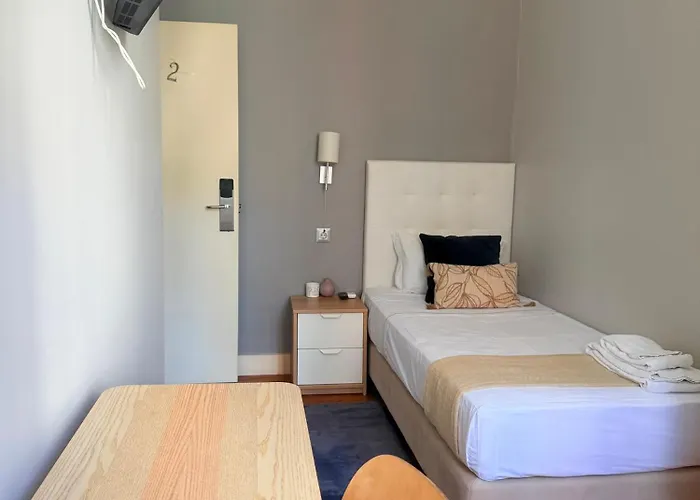 Ferienwohnung Rua Luciano Cordeiro Bhuiyan Family Host Lissabon, Portugal