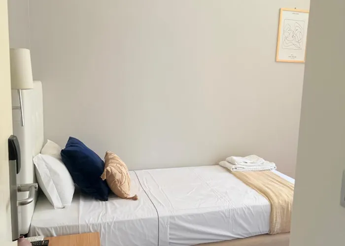 Rua Luciano Cordeiro Bhuiyan Family Host Apartamento Lisboa, Portugal