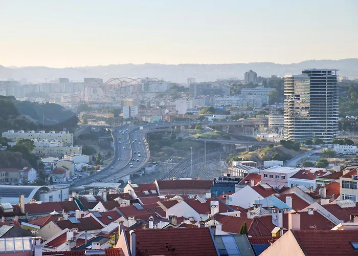 Sunny Designer Flat With Ac & City View Lisboa, Portugal