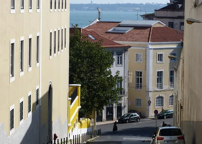 Ferienwohnung Remedios, 195 Lissabon, Portugal