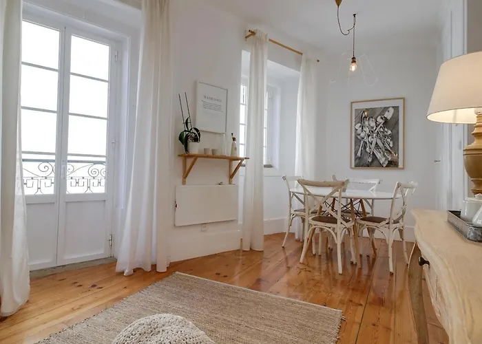 Madragoa Cosy Apartment Lisbon, Portugal