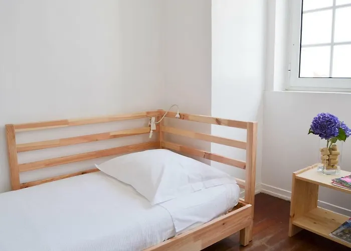 Family Apartment By The River Lissabon, Portugal