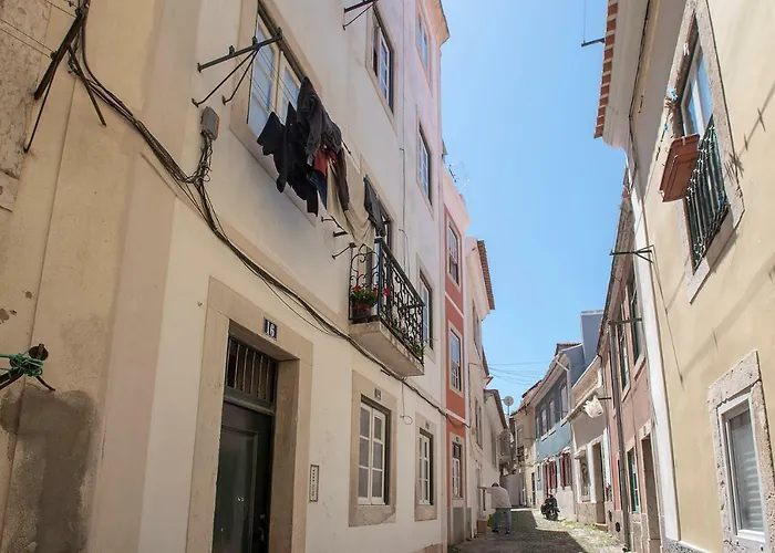 Myplacelisbon - Mouraria Duplex, Portugal