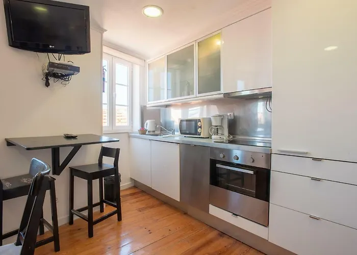 Myplacelisbon - Mouraria Duplex, Portogallo