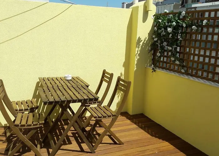 Ferienwohnung Modern Cosy Flat With Terrace In Campo De Ourique. Lissabon, Portugal