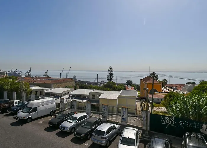 MyPlaceLisbon - Tágides River View, Portugal