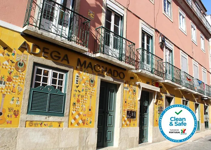 Fado Bairro Alto - Sss Apartments Lisboa, Portugal