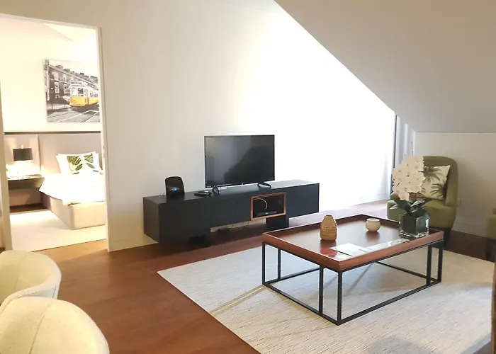 Lisbon Finestay 8 Building Apartments