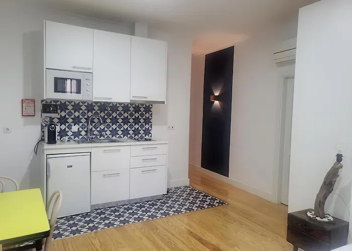 Alfama Apartments Services